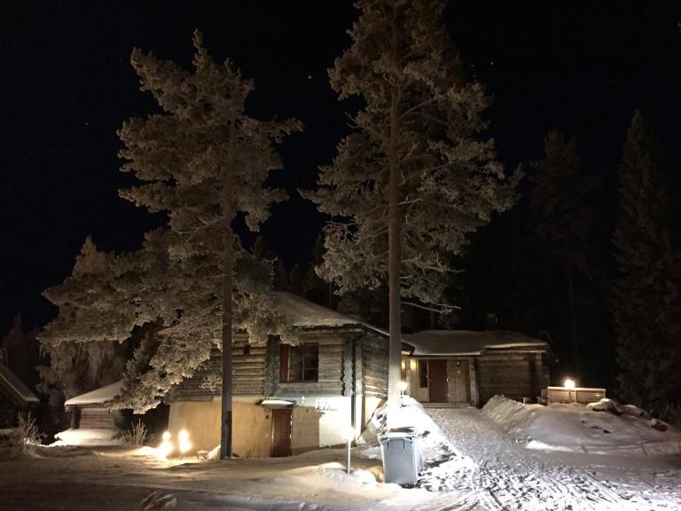 Riihilinna Ski Lodge - B&B Muurame