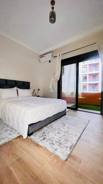 Luxury apartment Gueliz (2 min walk from Train Station) - B&B Marrakech