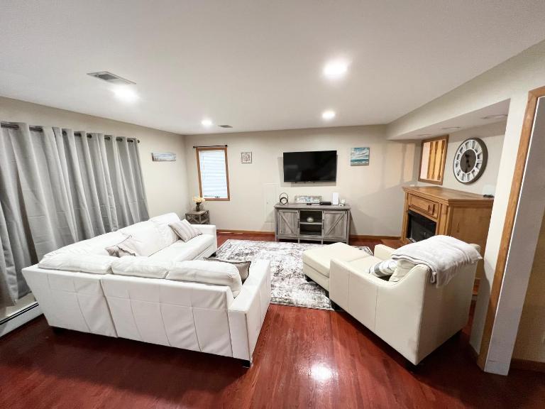 Shore house on Pelican Island! - B&B Seaside Heights