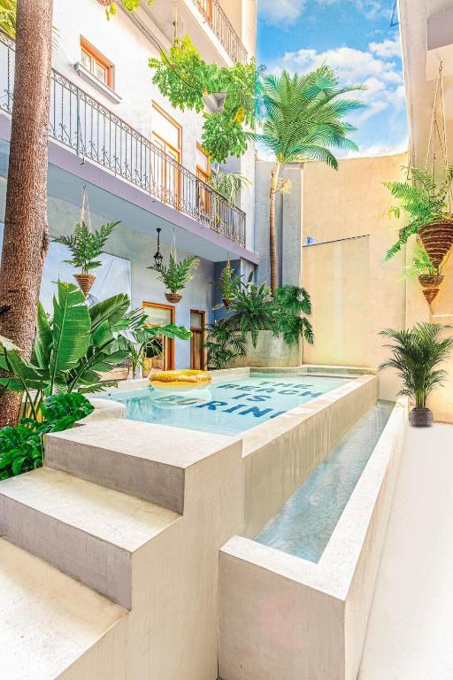 AmazINN Places Casco Viejo Pool and Rooftop XI - Bed and Breakfast Panama-stad