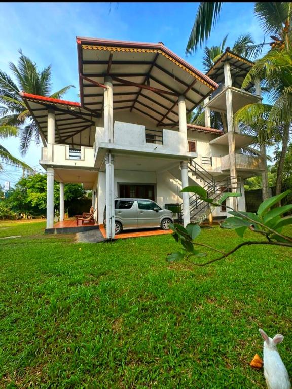 Royal beach villa - B&B Unawatuna