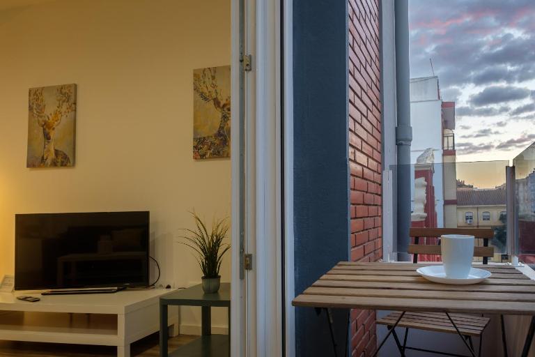 Modern, Stylish Apartment with balcony - B&B Valencia