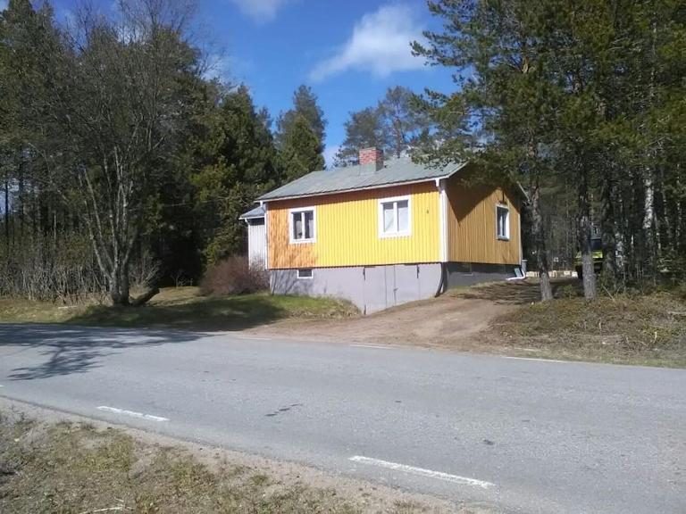 Nice house with new bathroom, good accessibility - B&B Töre