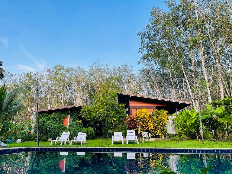 Lok Mun Bungalows - B&B Chian Yai