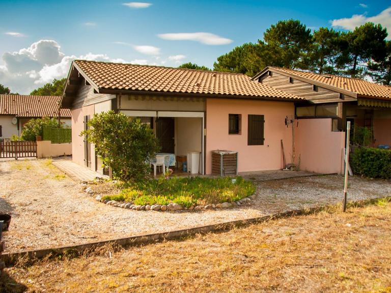 Maison T3 mezzanine, 6 pers, WiFi, près de l’océan, quartier résidentiel, Biscarrosse - FR-1-521-157 - Ferienwohnung Biscarrosse