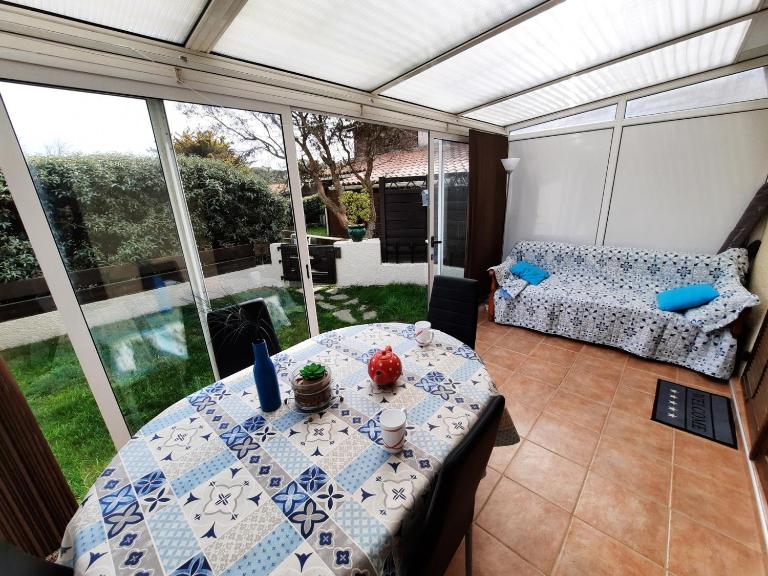 Villa Mitoyenne avec Jardin, Proche Plage à Seignosse, Piscine, Parking Privé et Wifi - FR-1-239-421 - B&B Seignosse