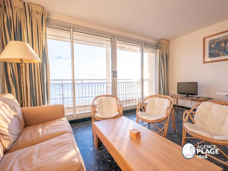 Appartement spacieux face mer avec balcon, proche du centre et commerces - FR-1-197-170 - B&B Les Sables-d'Olonne