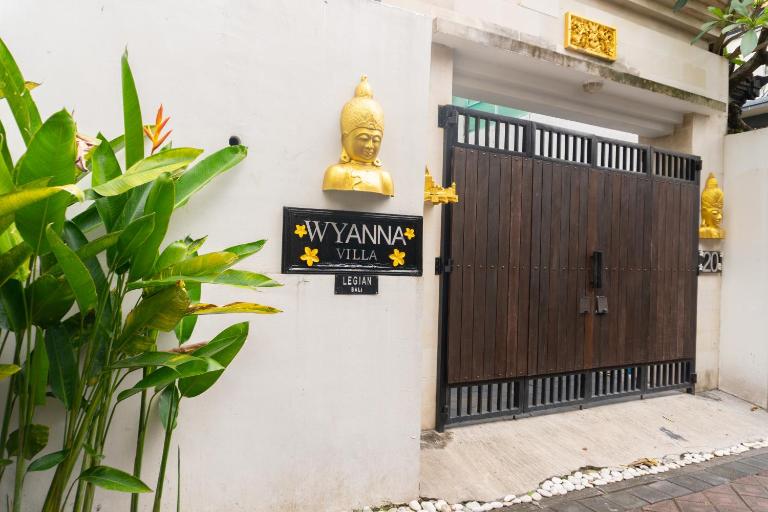 Wyanna Villa LEGIAN - B&B Legian