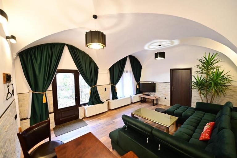 Central Vibes - Ferienwohnung Hermannstadt