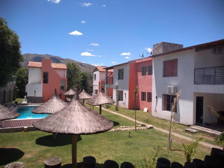 Cabañas El Doral - B&B Potrero de los Funes
