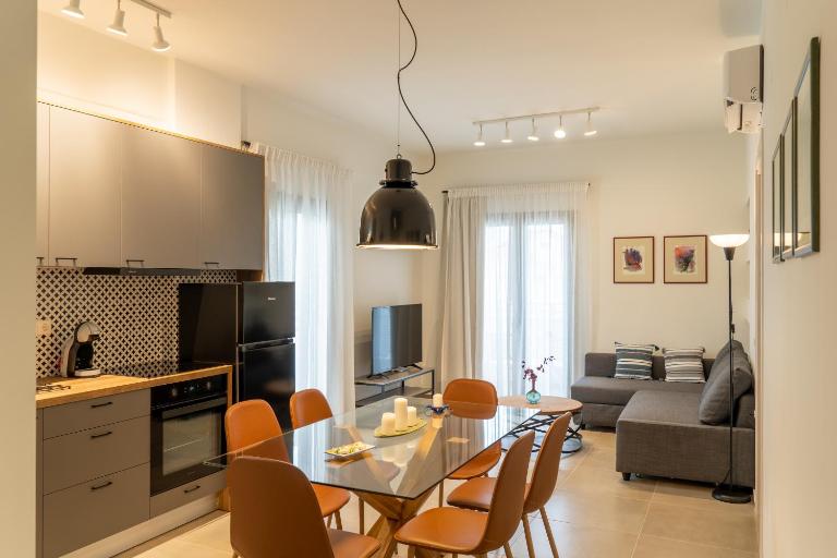 Esperos Studios and Apartments, #1 and #5 - B&B Stalida
