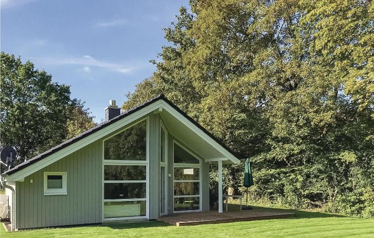 Stunning Home In Krems Iiwarderbrück - Ferienwohnung Göls
