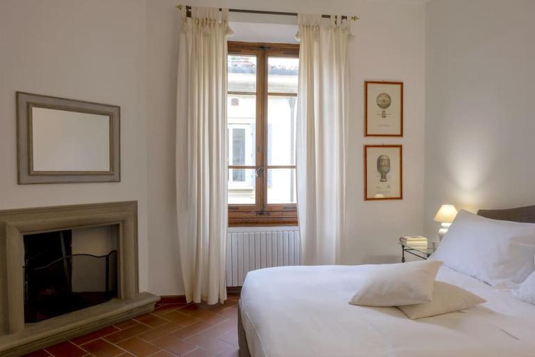 D/T Elegant & Spacious Flat 2' walk train station - B&B Florence
