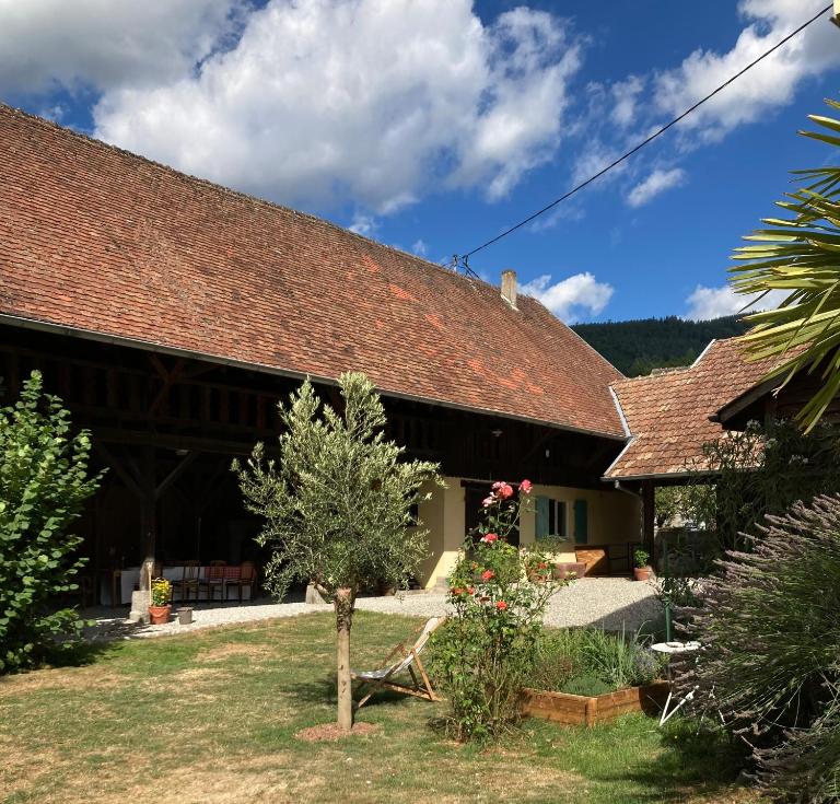 Gîte du Hibou - jolie dépendance sur verger - B&B Muhlbach-sur-Munster