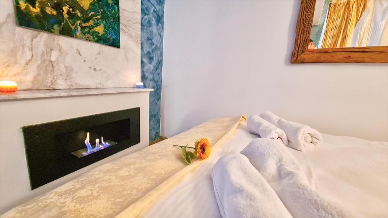 Royal mansion in Unirii Square - B&B Cluj-Napoca
