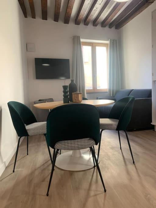 Appartement velouté - Ferienwohnung Dijon