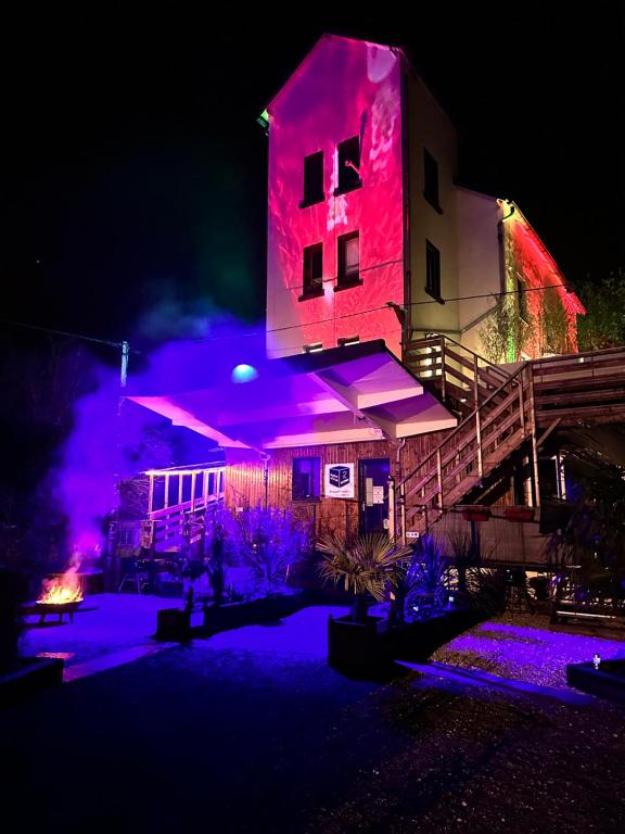 Gîte du Silo Epi de Maïs Piscine et SPA - Chambres d'hôtes Toucy