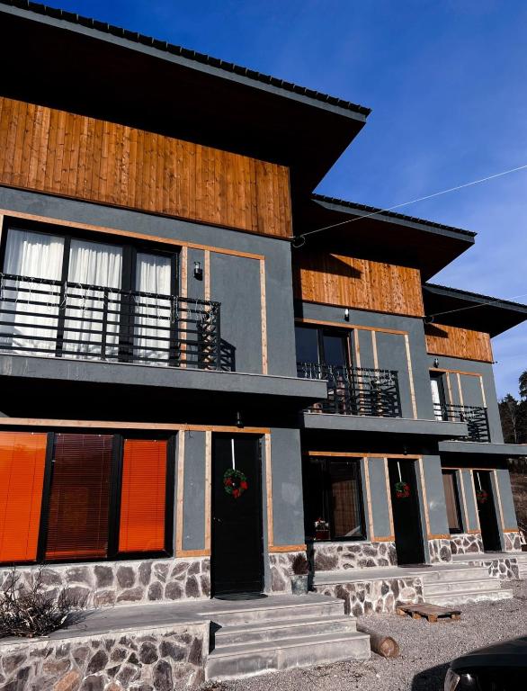 3 Cottage Near The Forest - B&B Bakuriani