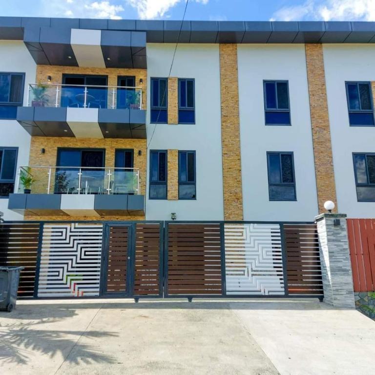 Breeze Apartments - Chambres d'hôtes Naidi