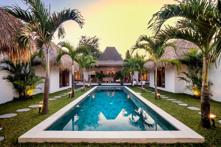 Villa Cocotier by Alfred in Bali - Bed and Breakfast Seminyak