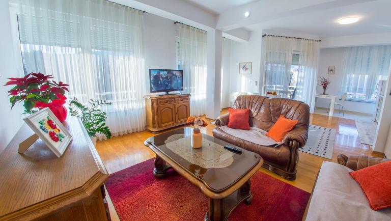 Comfortable Apartment In Mostar - Chambres d'hôtes Mostar