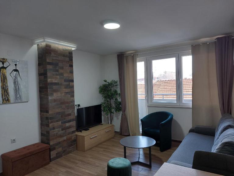 Sofija Lux - B&B Niš