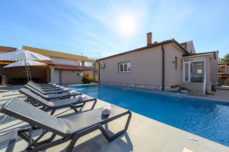 Villa Jolanda - B&B Umago