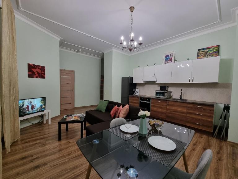 Art Deco One-Bedroom Suite in Library House - B&B Riga
