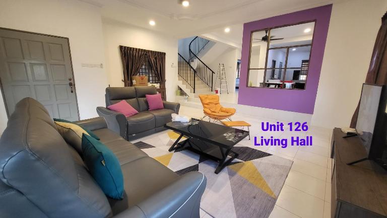 Ipoh Family Villa-Spacious Stay for 21 or 42Pax - B&B Ipoh