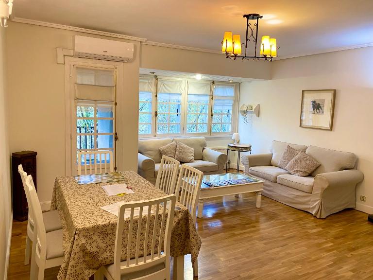 BeraBera,Parking free,2WC,Terraza,Aire acond,Auto Checkin - Ferienwohnung Donostia / San Sebastián