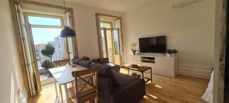 Merc Porto Estudio 245 - B&B Oporto