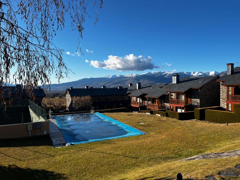 Chalet à Nahuja - B&B Nahuja