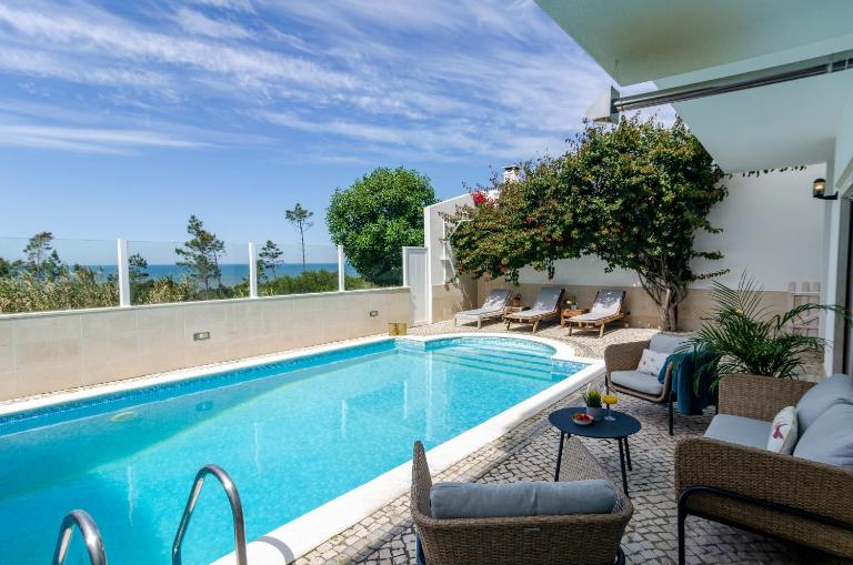 Trueby's Tapada - Amazing Villa with Pool & Ocean View By Silver Prop - B&B Nazaré