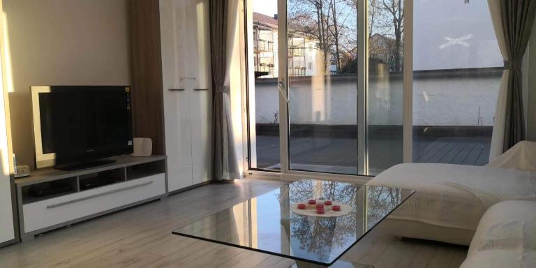 Traumhafte Ferienwohnung mit drei Schlafzimmer - Ferienwohnung Biebrich