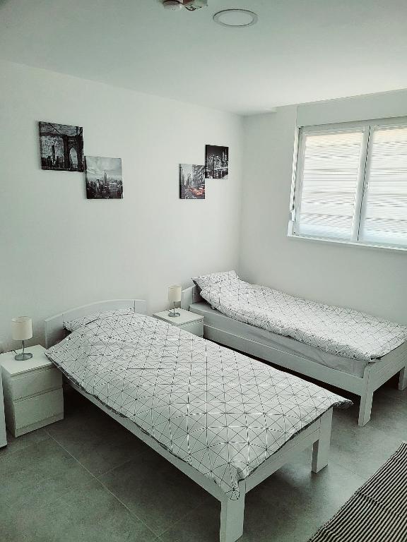 Oaza apartmani 4 - Ferienwohnung Senta