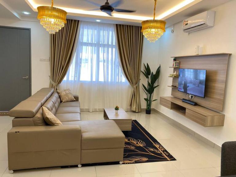 D’Royale Desaru Homestay - B&B Bandar Penawar