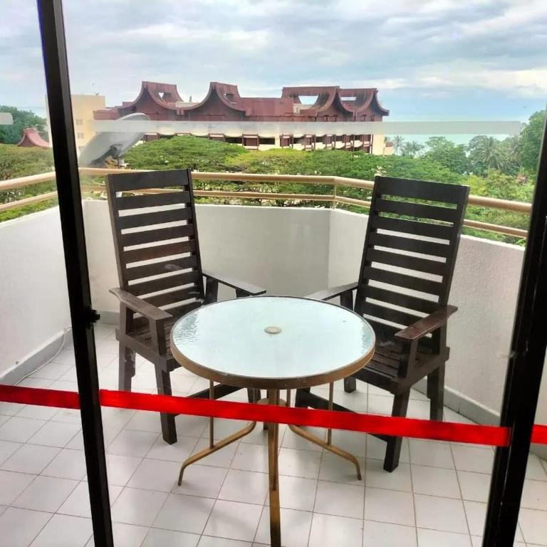 Batu Feringgi Sri Sayang Apartment - Ferienwohnung Batu Feringgi