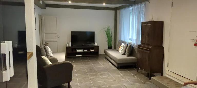 Cellar Apartment in Vaasa - Chambres d'hôtes Vaasa