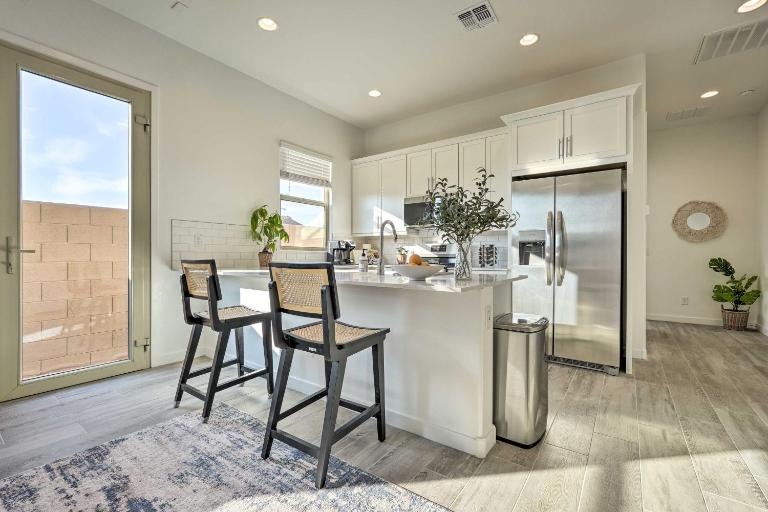 2 Mi to State Farm Stadium! Phoenix Casita - Ferienwohnung Phoenix