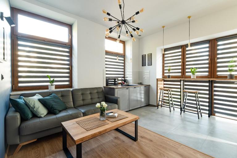 NEO UNIQUE & BRIGHT Apartments, FREE PARKING, 15min Old Town & Kazimierz - by Homelike Krakow - Ferienwohnung Krakau
