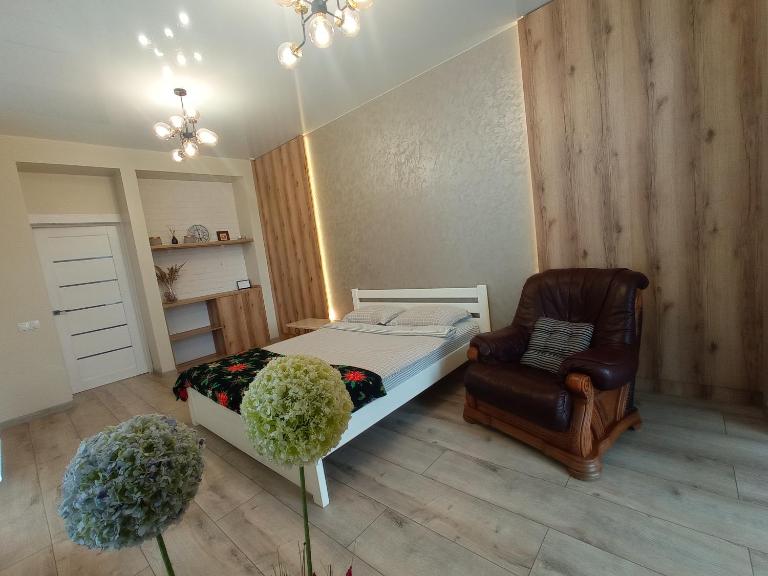 LUX apartment & центр,ЖК Театральний - Ferienwohnung Riwne
