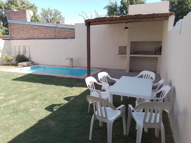 Alojamiento con pileta Mesas - Chambres d'hôtes San Rafael