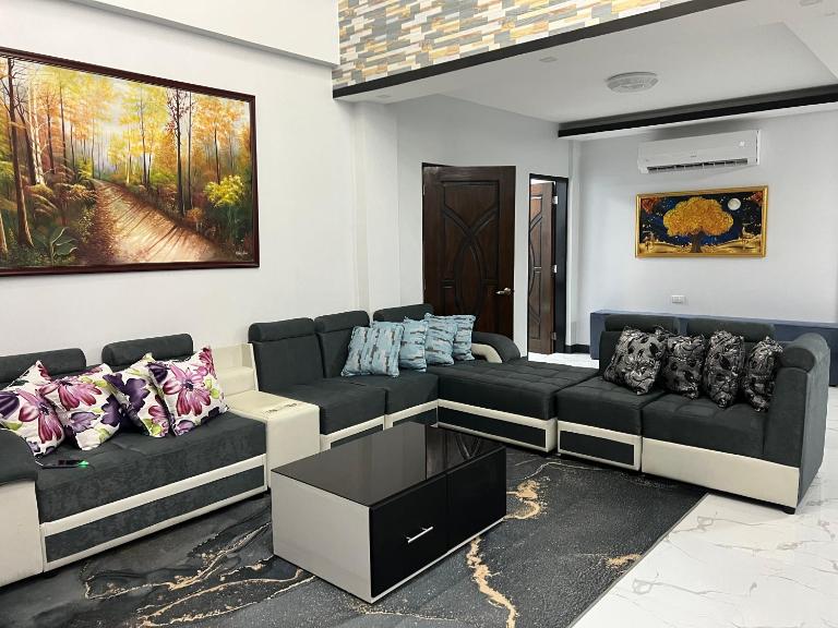 Pike Guest House - Bed and Breakfast Dagupan
