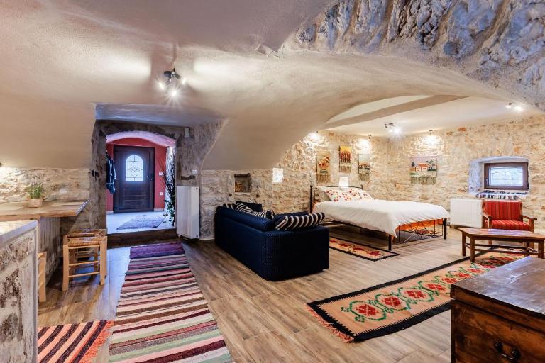 Arcadia Getaway - Levidi Sani 11 Studio - B&B Levídion