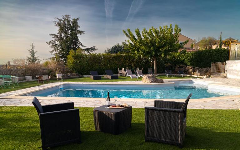 La Halte Gourmande - B&B Vachères