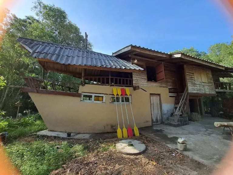 Big Hug Home - Ferienwohnung Chian Yai