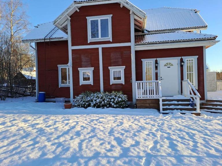 Röda villan - B&B Grycksbo