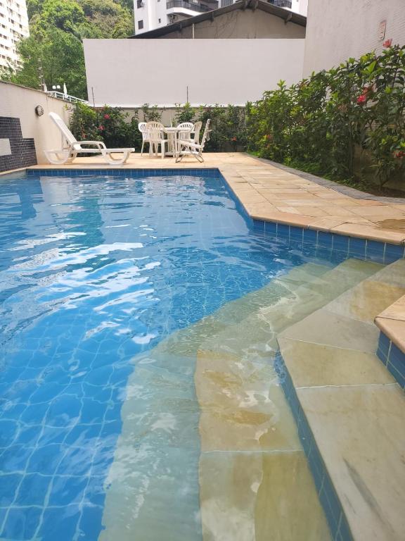 Apartamento em Pitangueiras - 100 metros da praia - B&B Guarujá