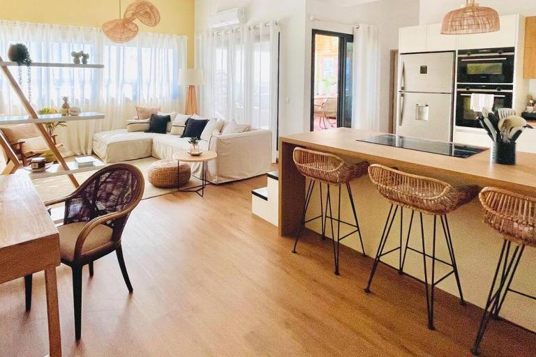 SunBliss Appartement - B&B Saint-Gilles les Bains