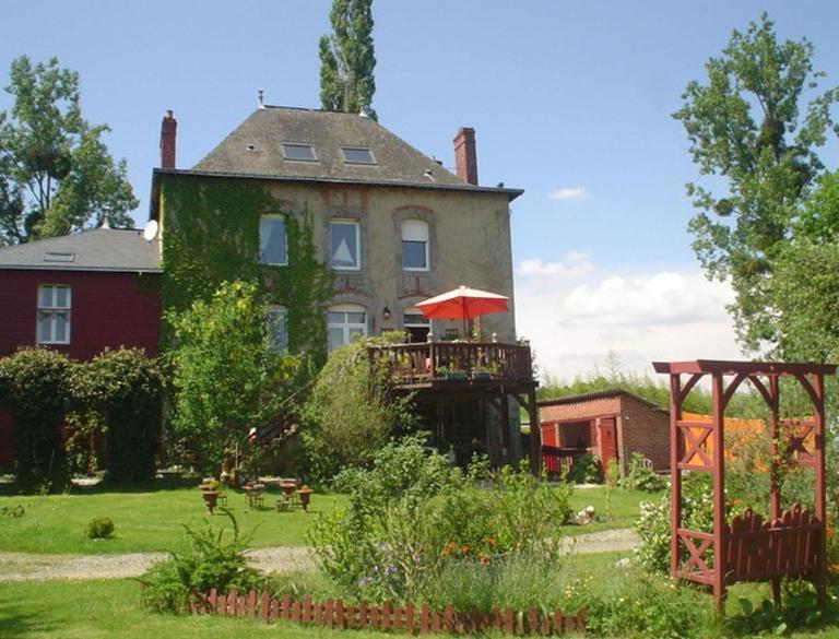 La Chaussee d'Olivet en Mayenne - Ferienwohnung Olivet